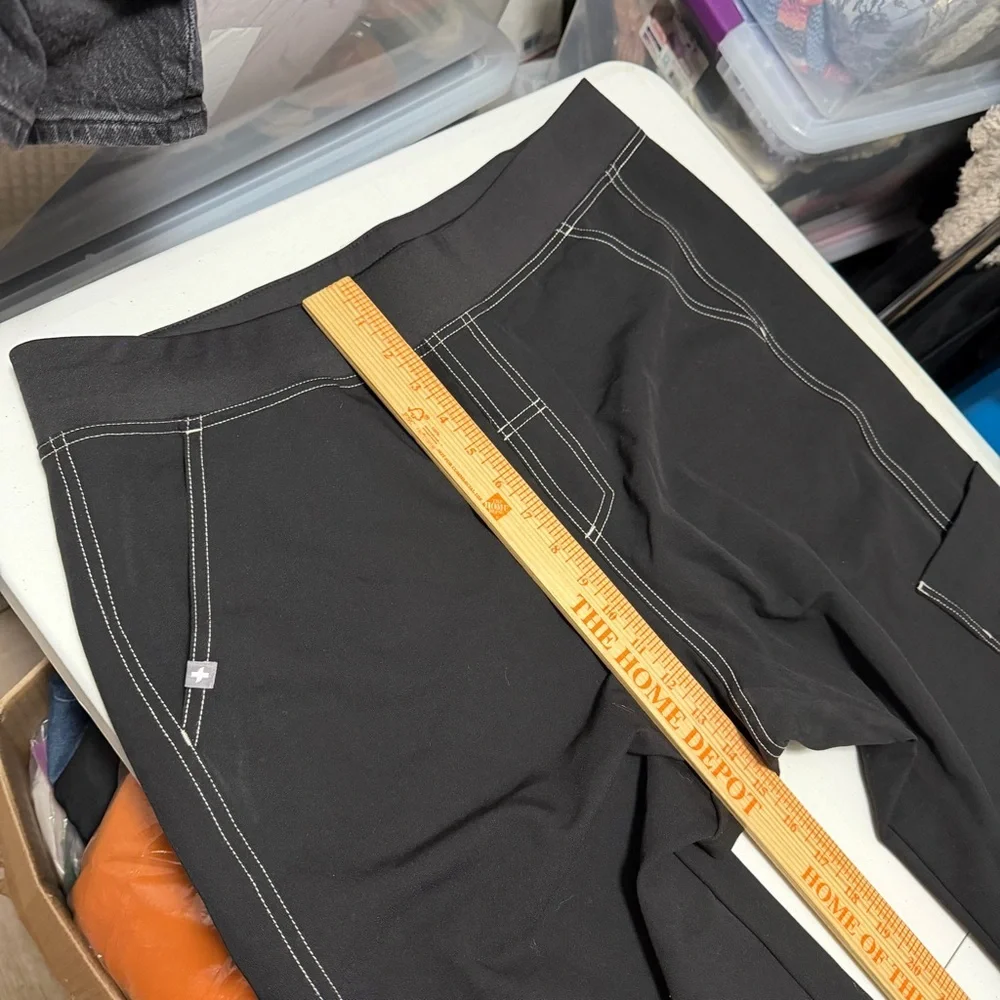 Figs Axim Cargo Utility Scrub Pants for Men Classic Fit Straight Leg Black XL